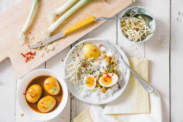 Indonesische eieren Telor Petis